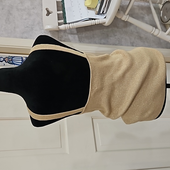 MIDNIGHT VELVET, SZ. L, Gold, Embellished, Ribbed, Tank top. Like new condition! - Picture 4 of 16